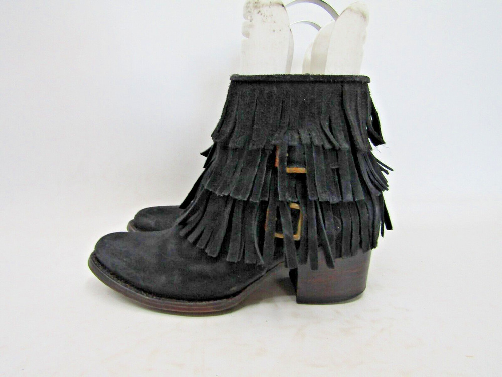 Freebird By Steven Womens Size 6 M Black Suede Zip Fringe Ankle Boots Bootie